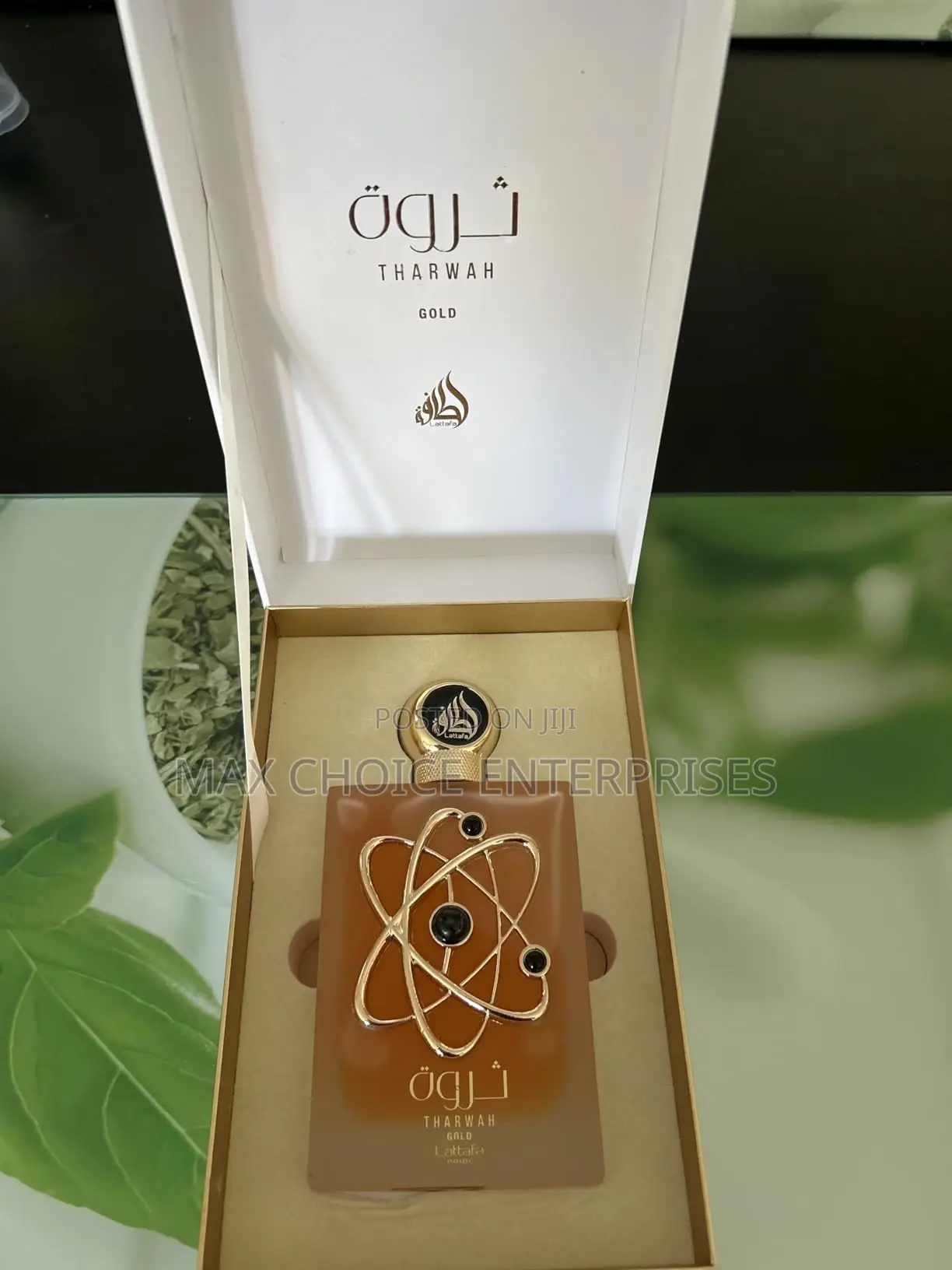 Tharwah Gold Perfume