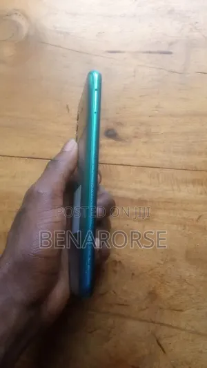 Tecno Spark 8P 128 GB Blue