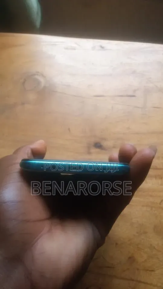 Tecno Spark 8P 128 GB Blue