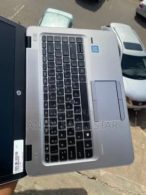 Laptop HP EliteBook 840 G4 8GB Intel Core i7 SSD 256GB