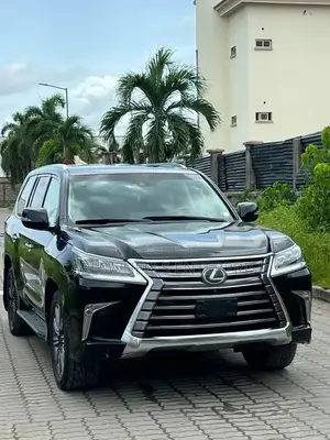 Lexus LX 570 (5 seats) AWD 2017 Black