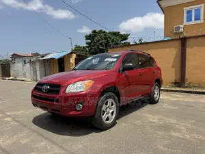 Toyota RAV4 3.5 2012 Red