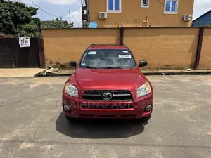 Toyota RAV4 3.5 2012 Red