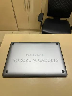 Laptop Apple MacBook Pro 2019 16GB Intel Core i9 SSD 1T