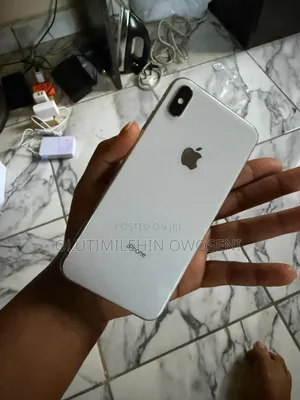 Apple iPhone XS Max 64 GB White