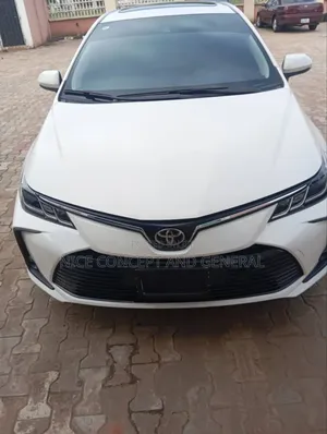 New Toyota Corolla SE 2026 White