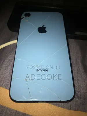 Apple iPhone XR 64 GB Gray