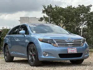 Toyota Venza 2010 Blue