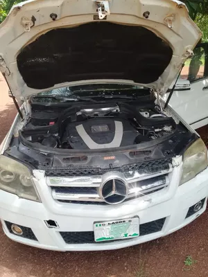 Mercedes Benz GLK 2011