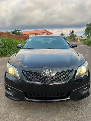 Toyota Camry SE 4dr Sedan (2.5L 4cyl 6AM) 2010 Black