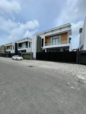 5bdrm Duplex in Vgc Lekki Lagos for sale