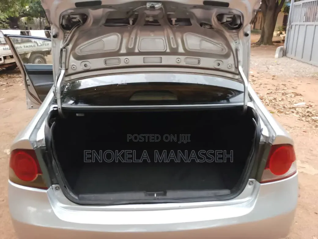 Honda Civic 1.6i LS Automatic 2008 Silver