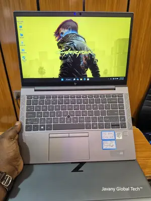 Laptop HP ZBook Firefly 14 G7 16GB Intel Core i7 SSD 512GB