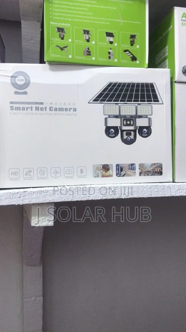 Triple Lens Solar Camera With Light