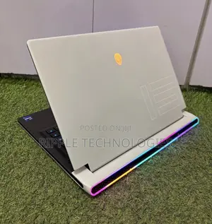 Laptop Alienware X15 r2 32GB Intel Core i9 SSD 1T