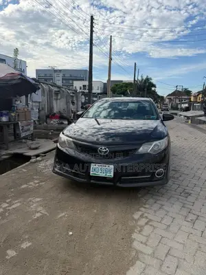 Toyota Camry 2013 Black