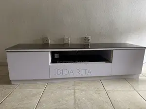 Tv Stand Solid White With Glass Top