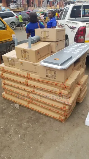 500w Sukhig Galvanize Solar Street Lights 16 Eyes