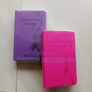 Women's Study and Devotional Bible