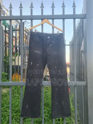 Men's Black Distressed Jeans – Trendy Streetwear