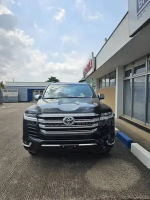 New Toyota Land Cruiser 2025 Black