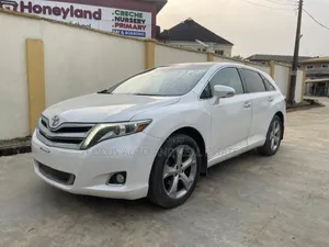 Toyota Venza Limited 4dr Wagon AWD (3.5L 6cyl 6A) 2015 White