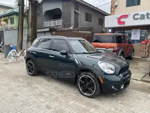 Mini Cooper Convertible S 2012 Green