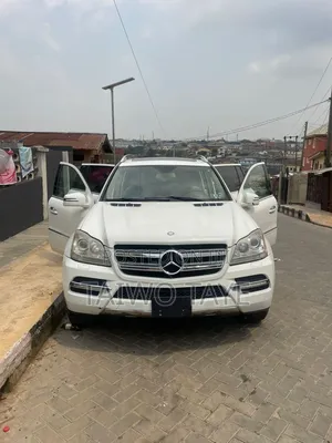 Mercedes-Benz GL-Class GL 450 2011 White