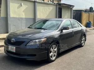Toyota Camry SE 4dr Sedan (2.4L 4cyl 5A) 2008 Gray