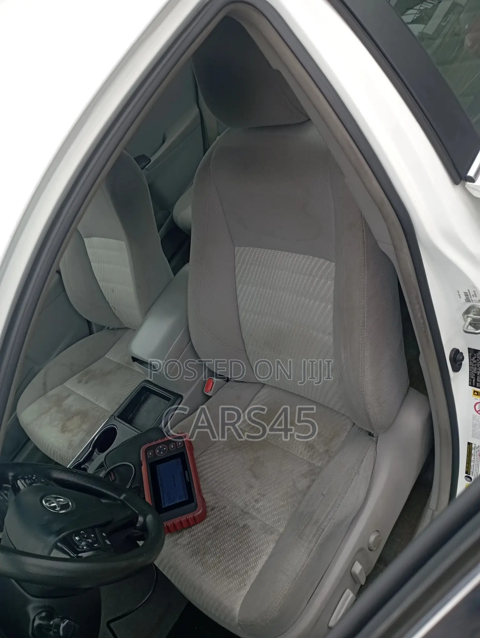 Toyota Camry 2016 White
