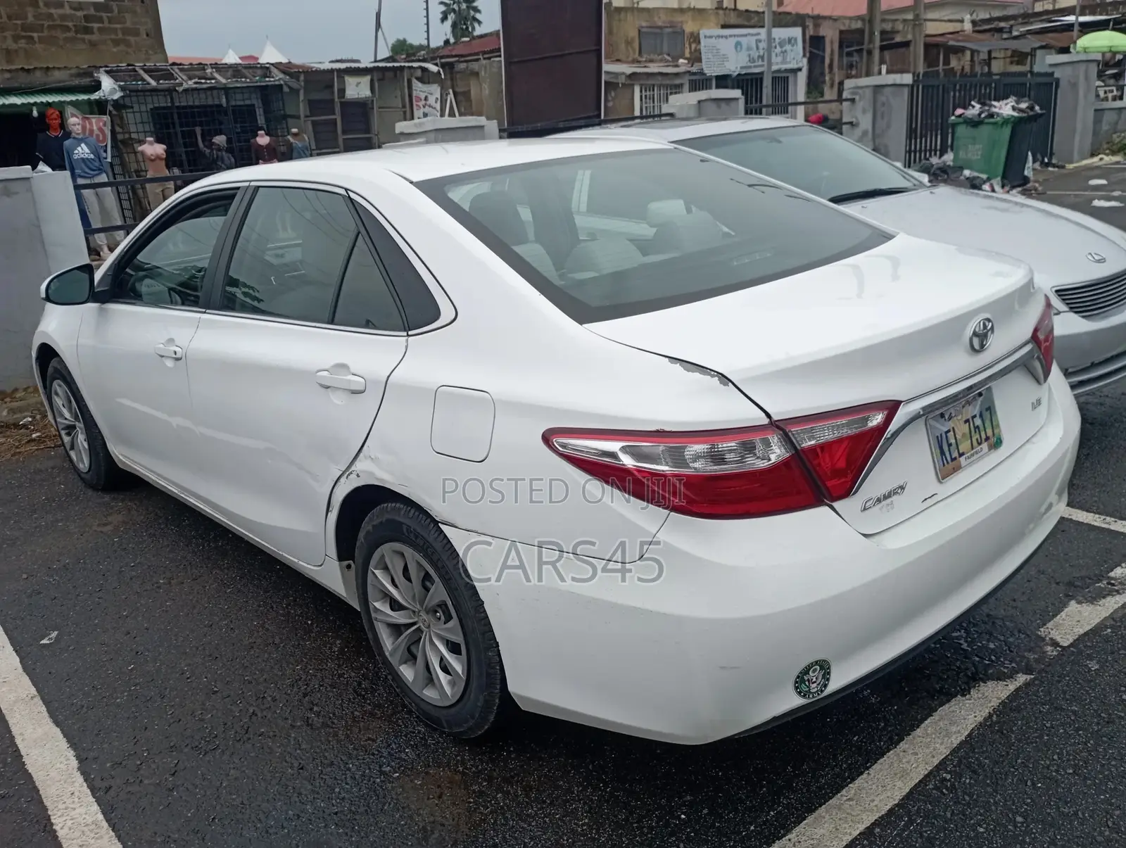 Toyota Camry 2016 White