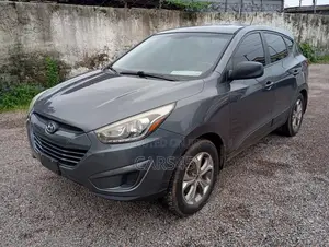 Hyundai Tucson SE AWD 2015 Gray