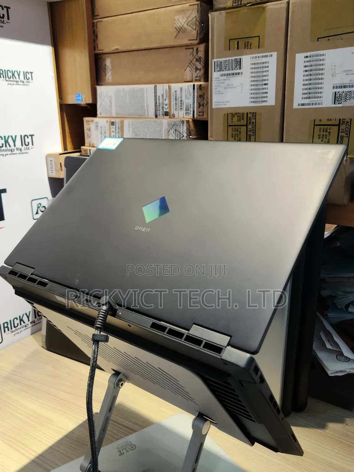 Laptop HP Omen 17 16GB Intel Core i9 SSD 1T