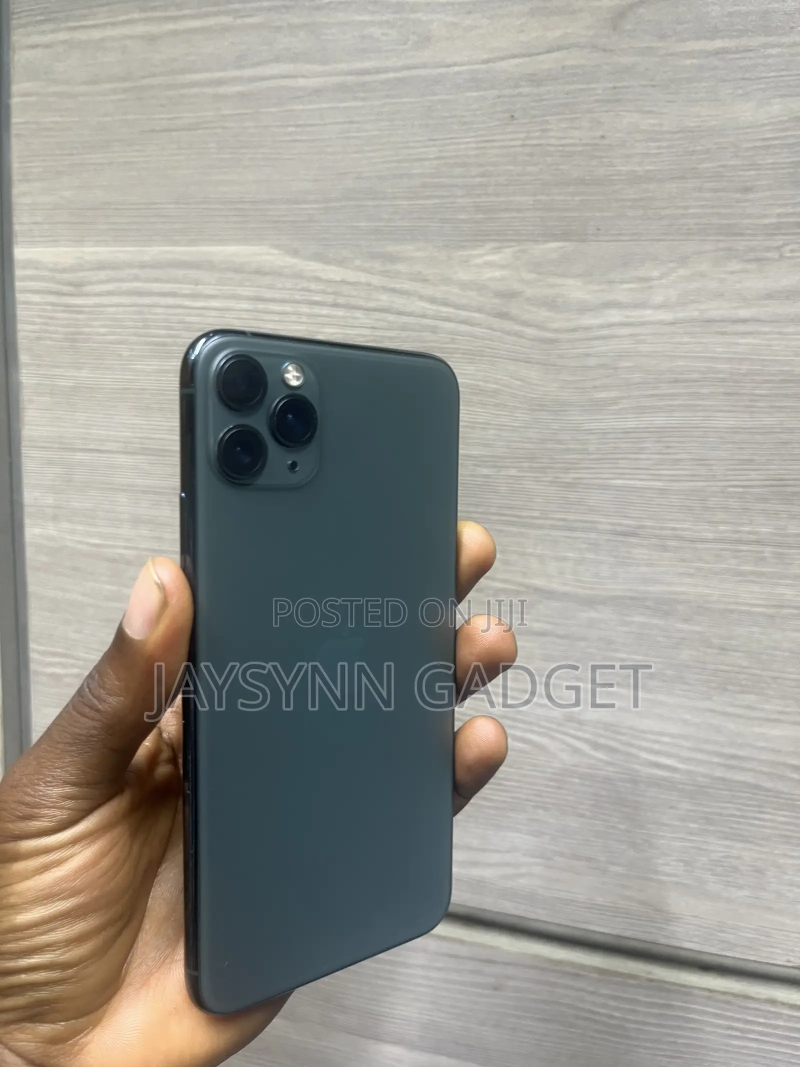 Apple iPhone 11 Pro Max 64 GB Purple