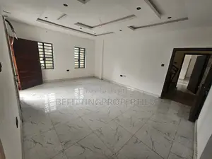2bdrm Apartment in Yaba for sale