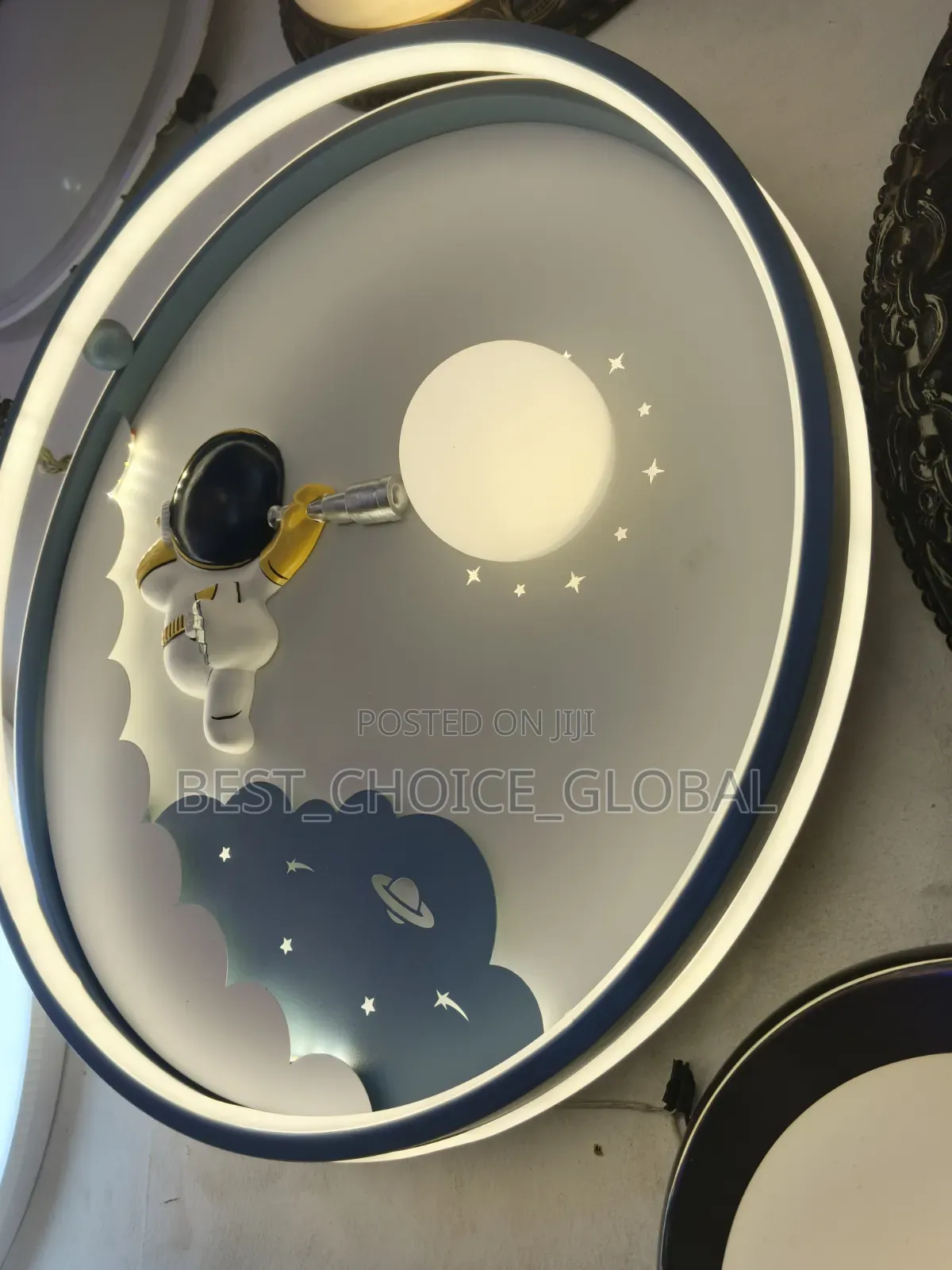 Latest Modern Ceiling Flush Light Size 5000