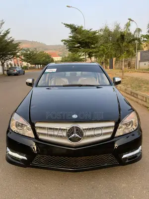 Mercedes-Benz C300 Sport Sedan RWD (3.0L 6cyl 6M) 2009 Black