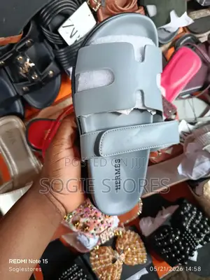 Hermes Slippers