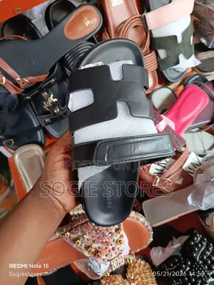 Hermes Slippers