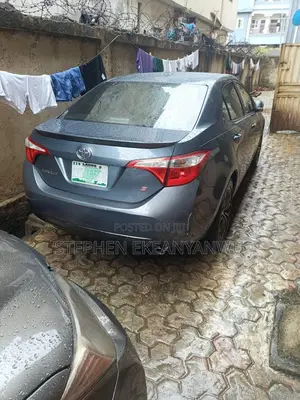 Toyota Corolla S 4dr Sedan (1.8L 4cyl CVT) 2015 Blue