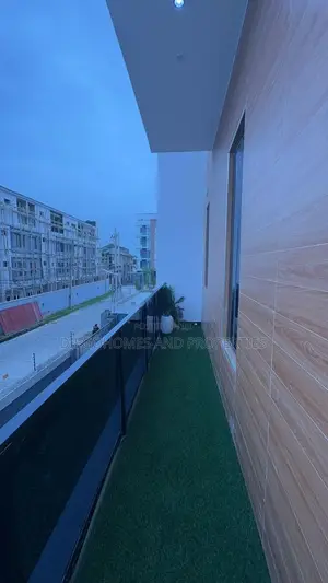 2bdrm Apartment in Ikate-Elegushi for rent
