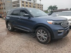 Ford Explorer Limited 2021 Silver