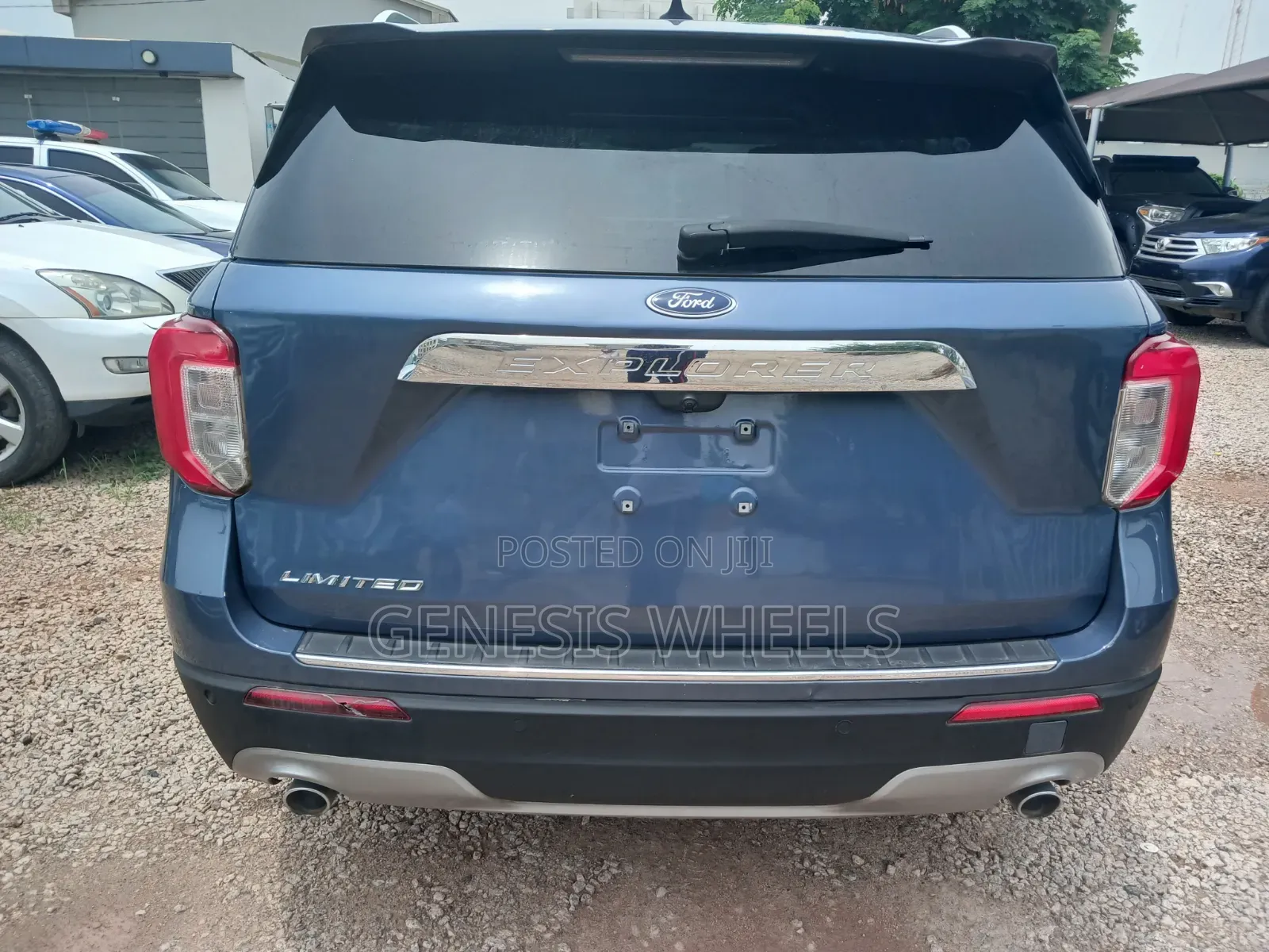 Ford Explorer Limited 2021 Silver