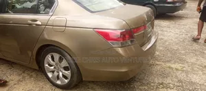 Honda Accord 2.0 Sedan Automatic 2012 Gold