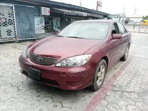 Toyota Camry 2005 Red