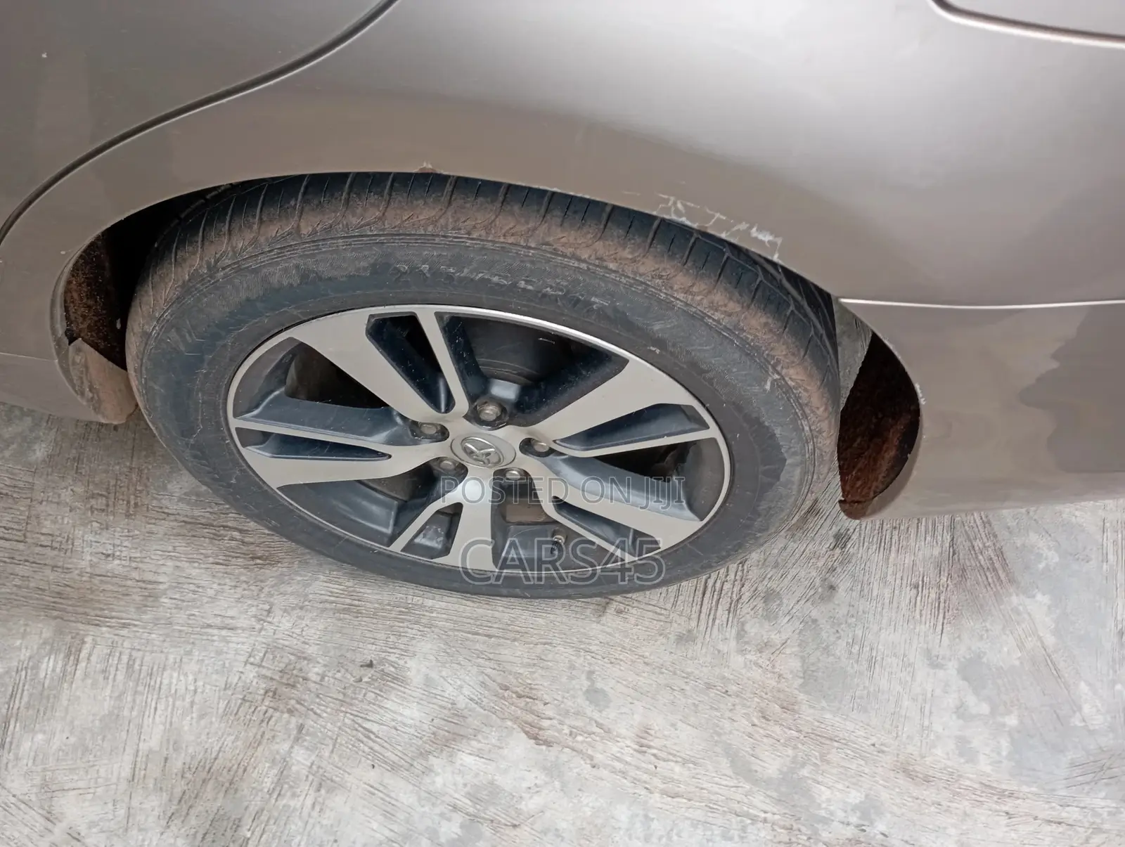 Toyota Camry 2008 Gold