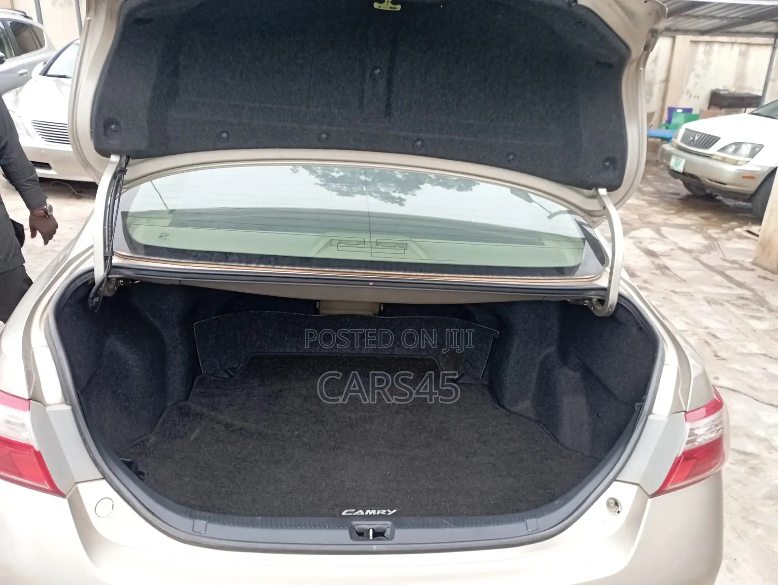 Toyota Camry 2008 Gold
