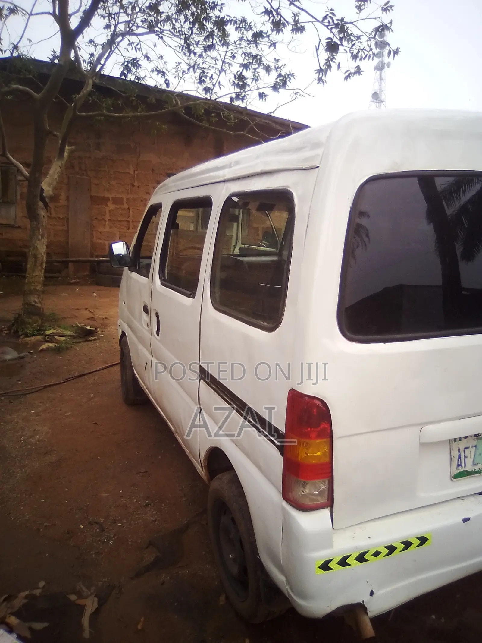 Suzuki Every 2005 White