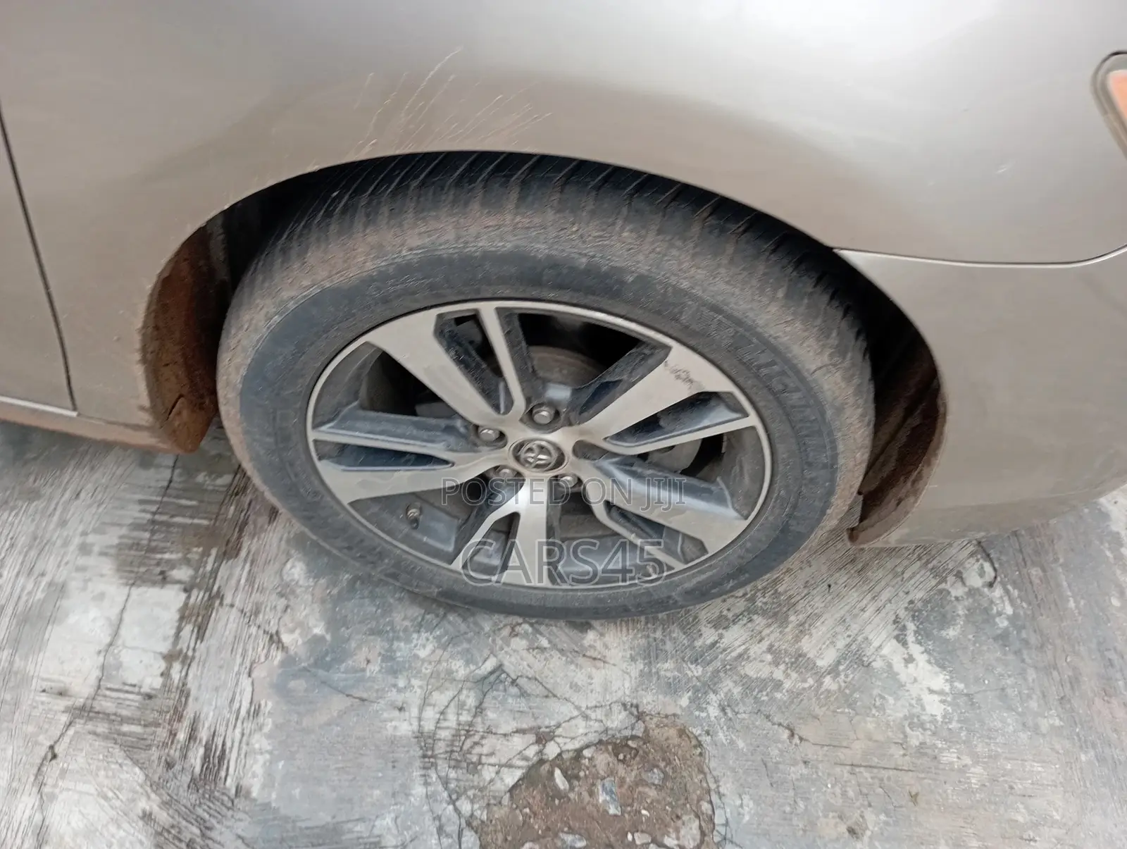Toyota Camry 2008 Gold