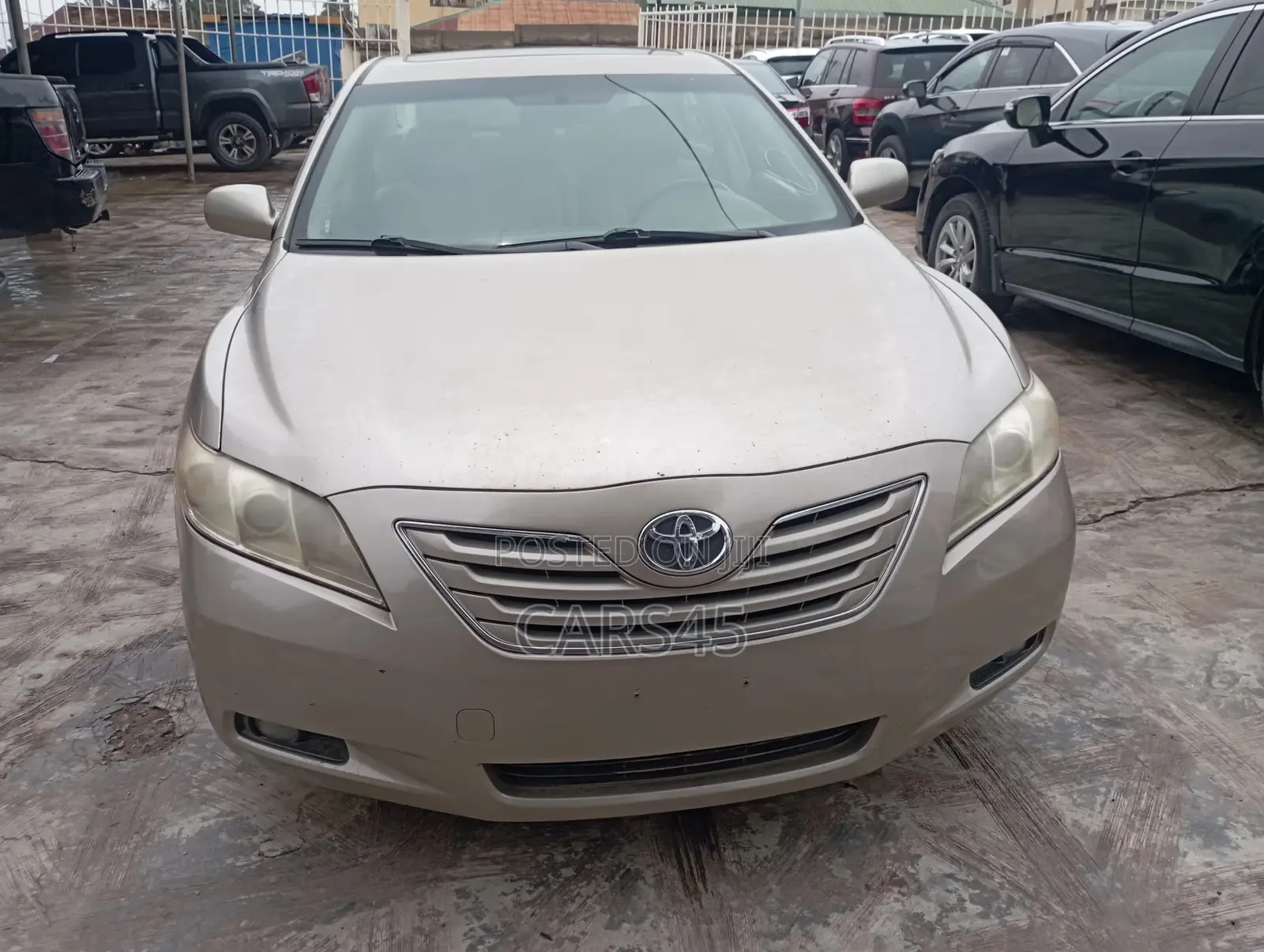 Toyota Camry 2008 Gold